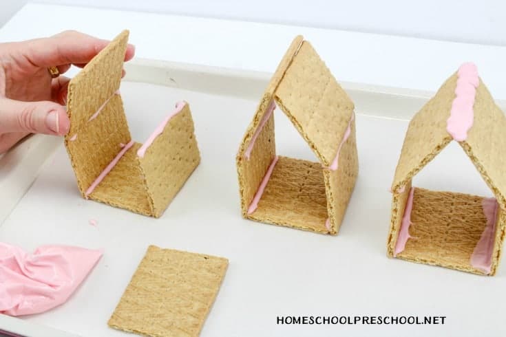 This adorable Easter Peeps Graham Cracker House is so easy to make! Kids will love helping you assemble (and eat) this sweet treat. 