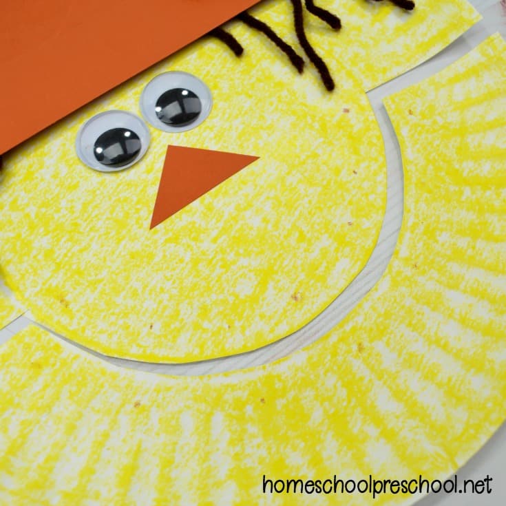 scarecrow-smile Fine Motor Paper Plate Scarecrow Craft