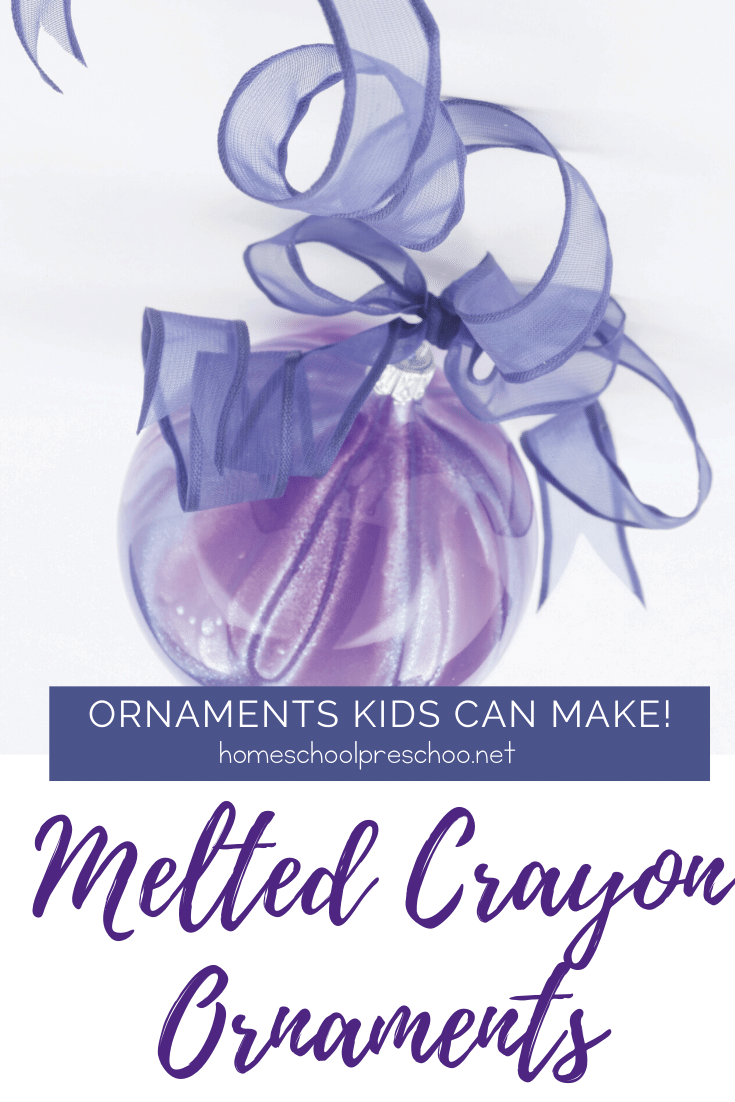 Save your old, broken crayon bits, and turn them into a work of art when you and your kids make melted crayon ornaments for the Christmas tree!