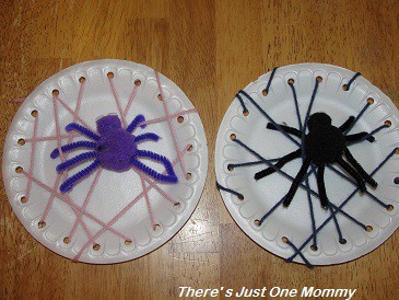spider-craft-2 Halloween Crafts for Kids