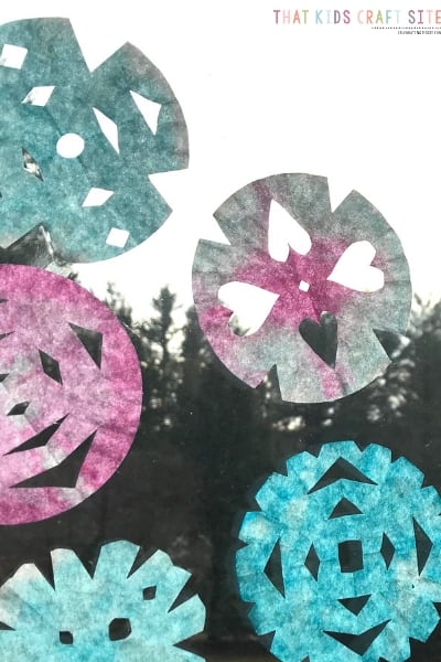 How-to-Make-Coffee-Filter-Snowflakes-a-Winter-Craft-for-Kids-ThatKidsCraftSite.com_ Winter Crafts