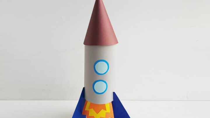 Toilet-Paper-Roll-Rocket-Craft-16-of-19-720x405 Paper Crafts for Preschoolers
