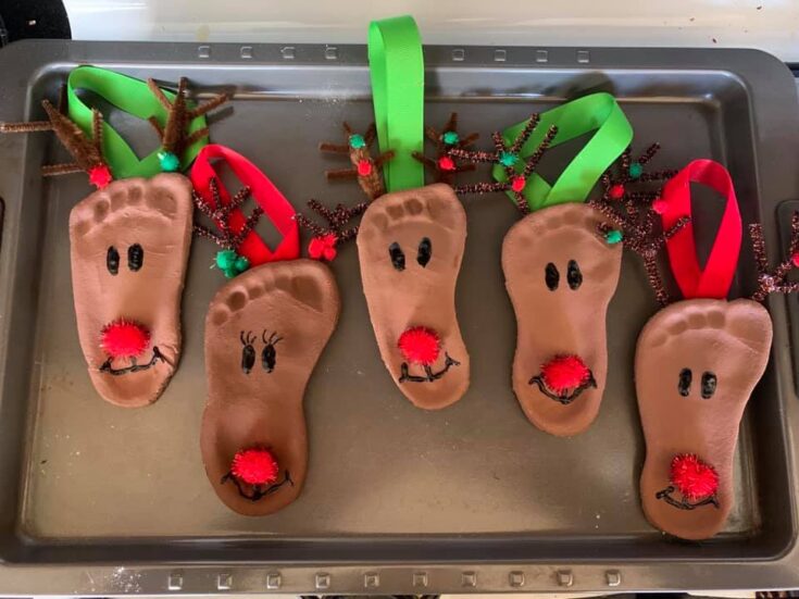 footprint-reindeer-ornaments-735x551 Rudolph Christmas Ornaments