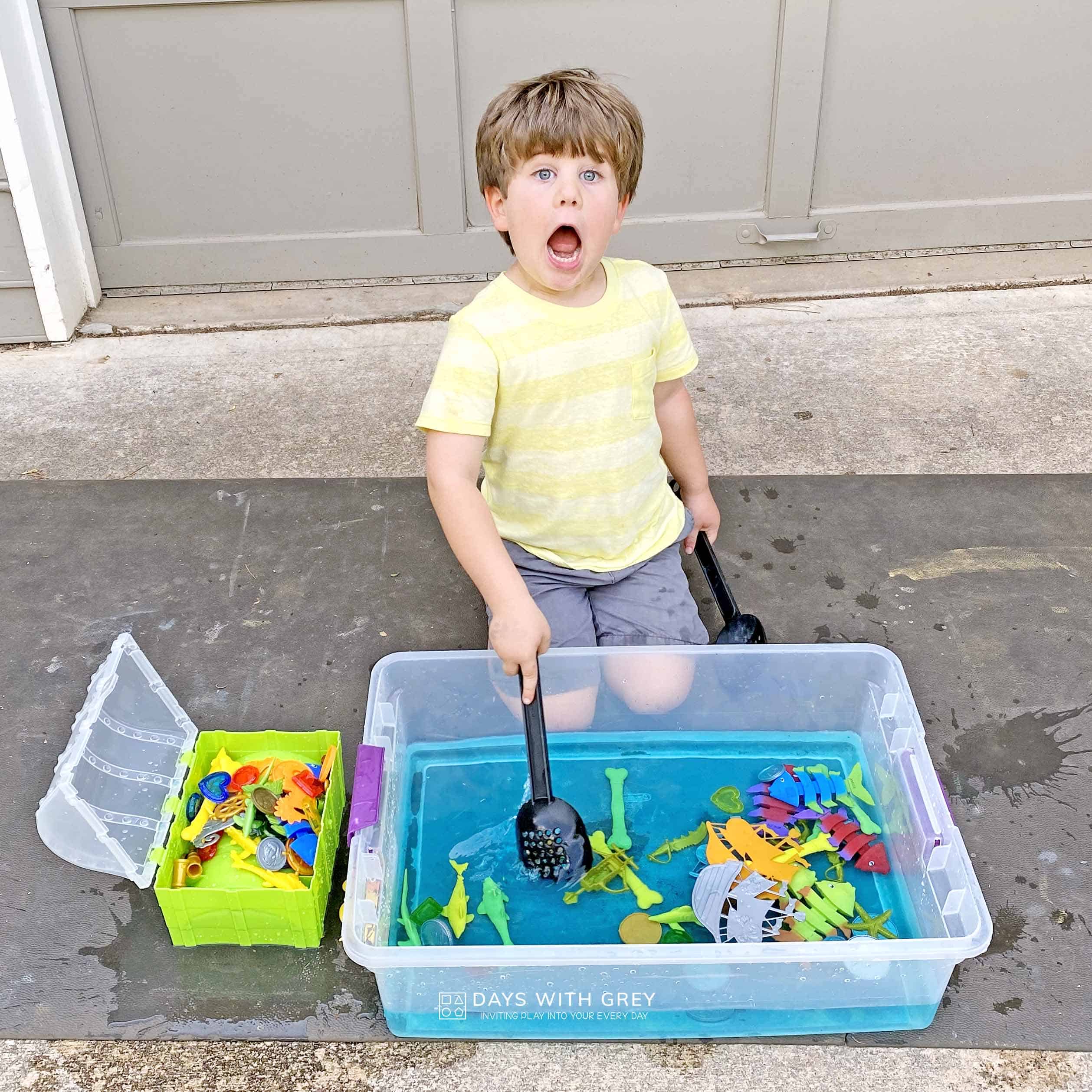 Image for Scoop the Sea Water Sensory Play