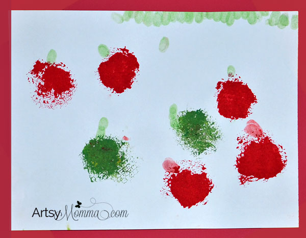 Apple-Craft-using-a-Bath-Loofah Activities for Johnny Appleseed Day
