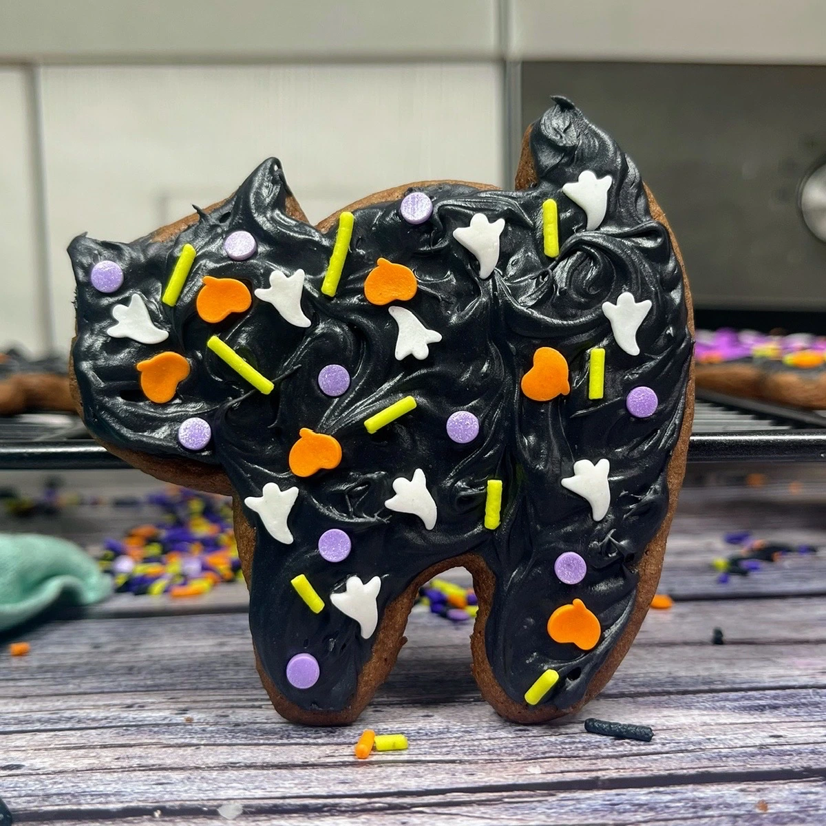 Box-Mix-Easy-Cut-Out-Black-Cat-Decorated-Cookies-4 Preschool Halloween Treats